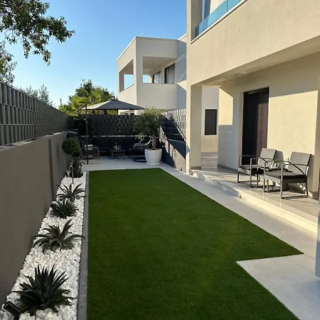 Appartamento Oris, Private Parking, Private Garden