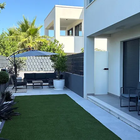 Appartamento Oris, Private Parking, Private Garden *