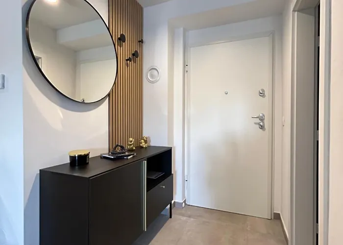 Apartment Oris, Private Parking, Garden