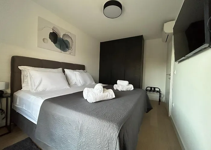 Apartment Oris, Private Parking, Garden *