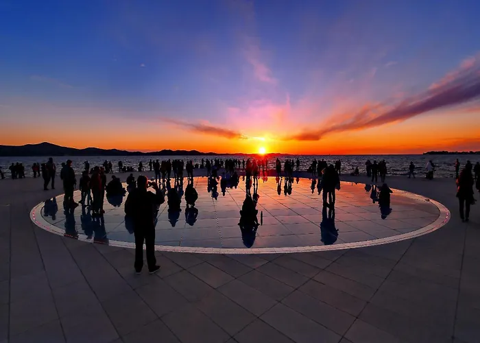 Oris, Private Parking, Garden Apartment Zadar