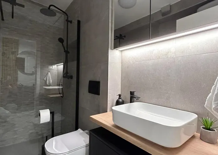 Lejlighed Oris, Private Parking, Private Garden